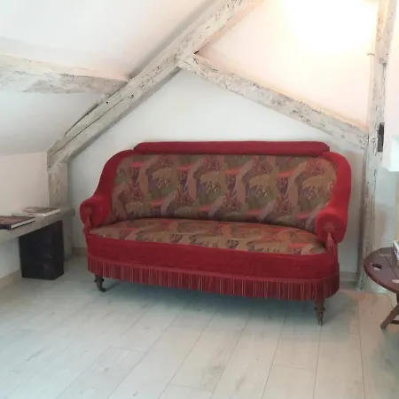 Le Loft De La Salamandre * 萨尔拉拉卡内达